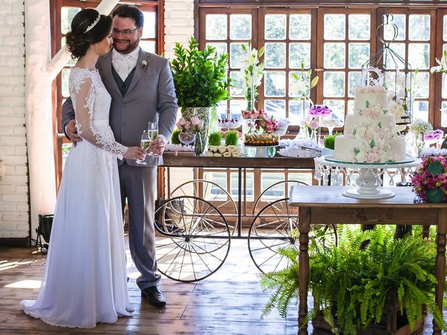 O casamento de Alessandro e Debora em Balneário Camboriú, Santa Catarina 2