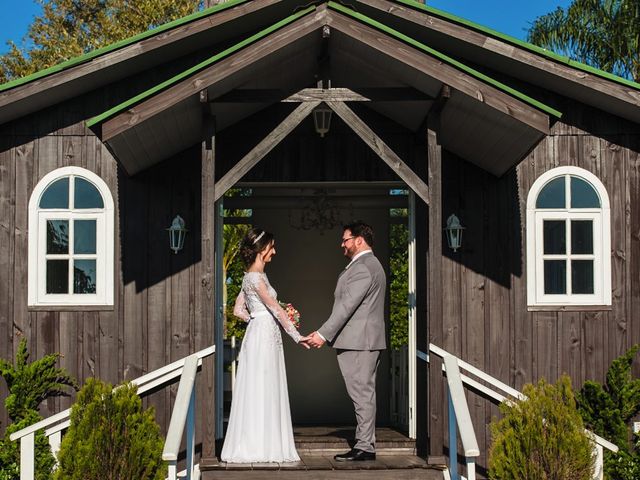 O casamento de Alessandro e Debora em Balneário Camboriú, Santa Catarina 50