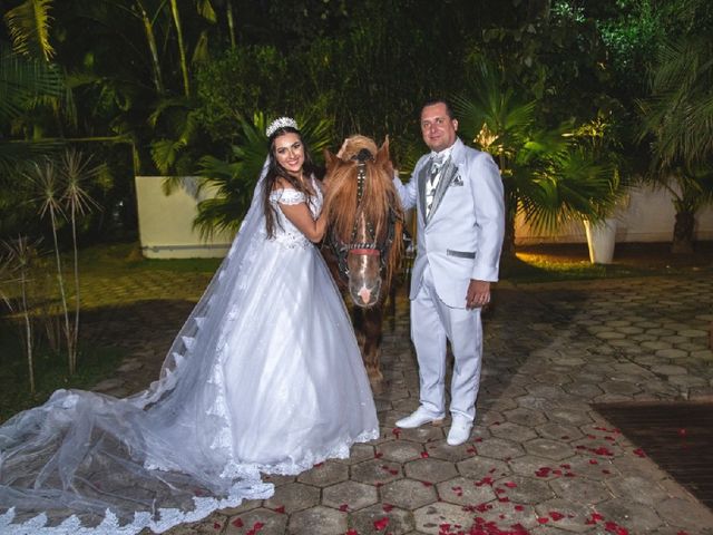 O casamento de Adriano e Caroline  em Guarulhos, São Paulo 10