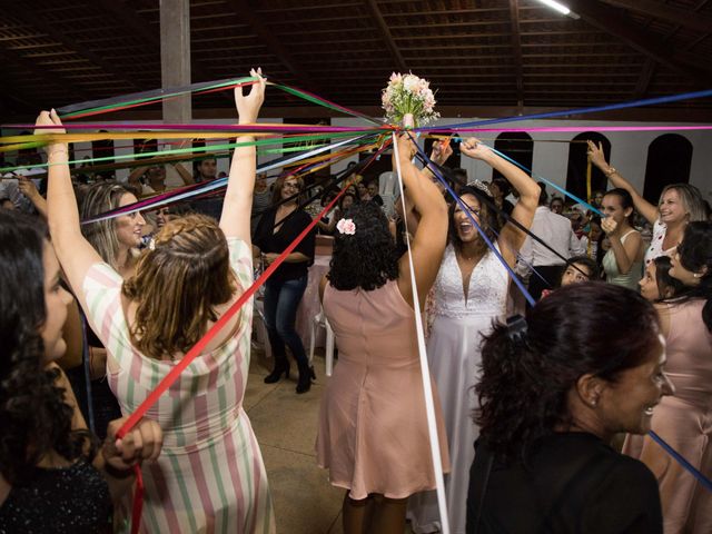 O casamento de Wesley e Marília em Trindade, Goiás 27