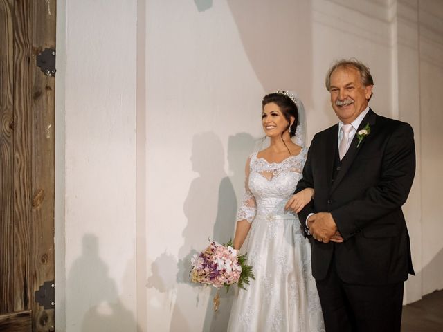 O casamento de Stefano e Thaissa em Vila Velha, Espírito Santo 12