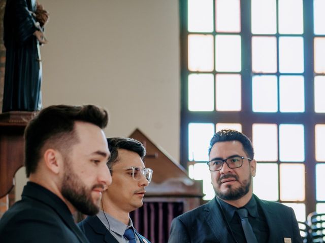 O casamento de Kae e Laura em Poconé, Mato Grosso 32