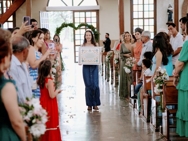 O casamento de Kae e Laura em Poconé, Mato Grosso 100