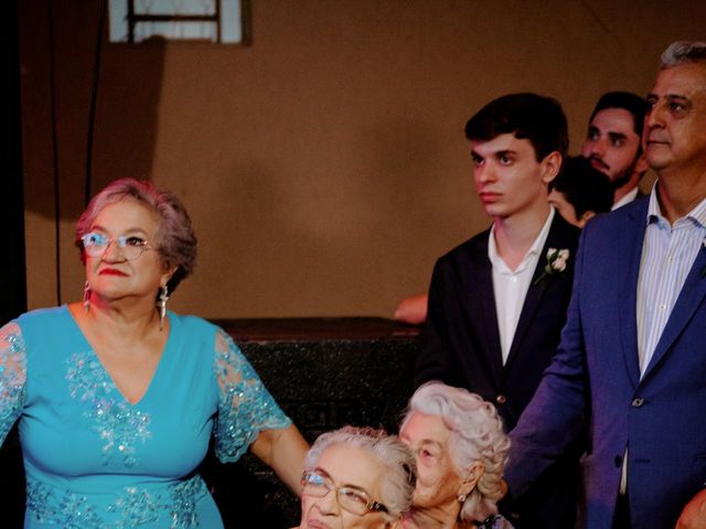 O casamento de Kae e Laura em Poconé, Mato Grosso 129