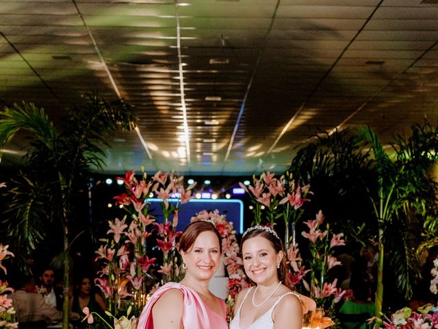 O casamento de Kae e Laura em Poconé, Mato Grosso 144