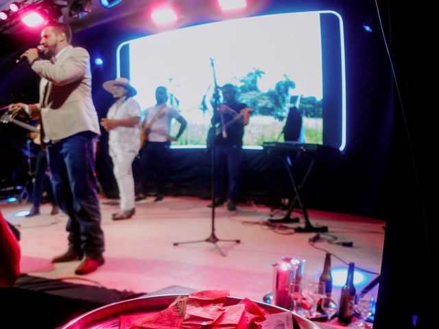 O casamento de Kae e Laura em Poconé, Mato Grosso 168