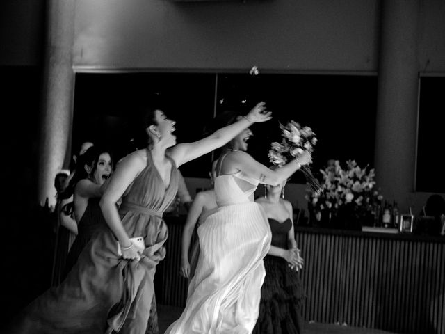 O casamento de Kae e Laura em Poconé, Mato Grosso 173