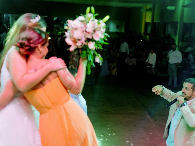 O casamento de Kae e Laura em Poconé, Mato Grosso 176