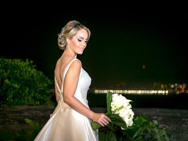 O casamento de Marcelo e Luciana em Niterói, Rio de Janeiro 14