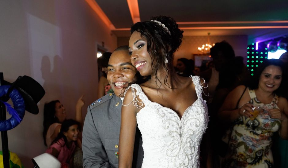O casamento de Rafael e Tatiane  em Belo Horizonte, Minas Gerais
