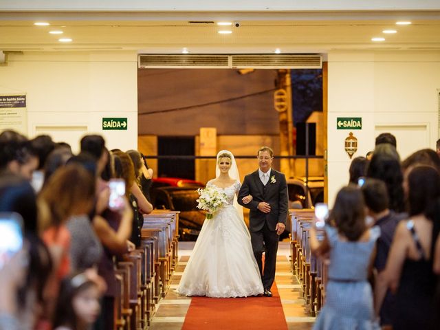 O casamento de Aires e Raissa em Vitória, Espírito Santo 17