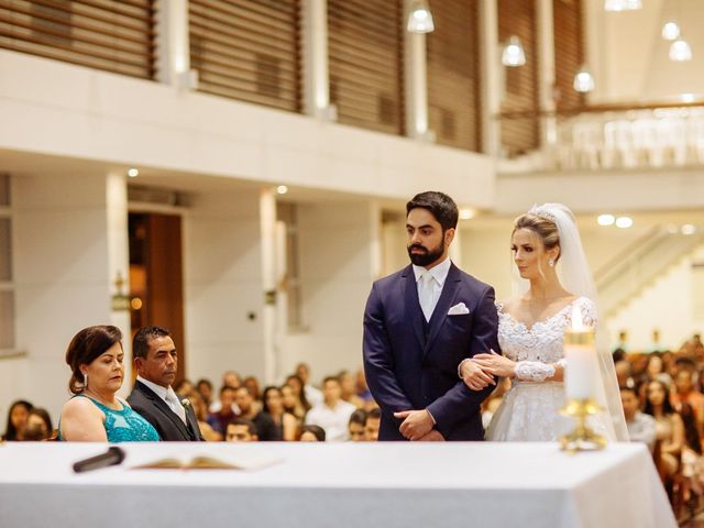 O casamento de Aires e Raissa em Vitória, Espírito Santo 19