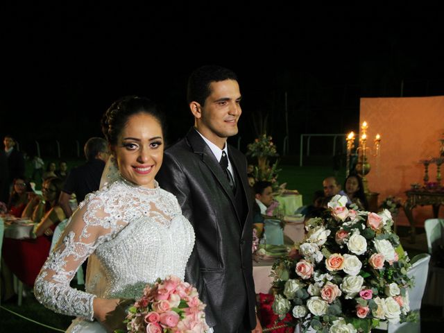 O casamento de Simonides e Beatriz  em Aloândia, Goiás 40