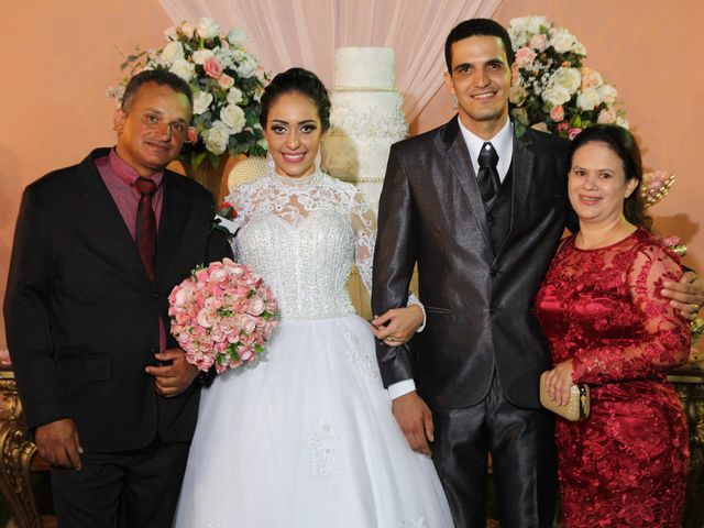 O casamento de Simonides e Beatriz  em Aloândia, Goiás 42
