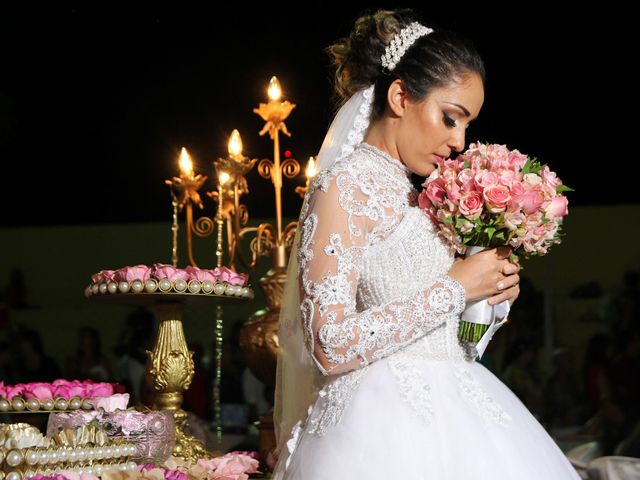 O casamento de Simonides e Beatriz  em Aloândia, Goiás 45