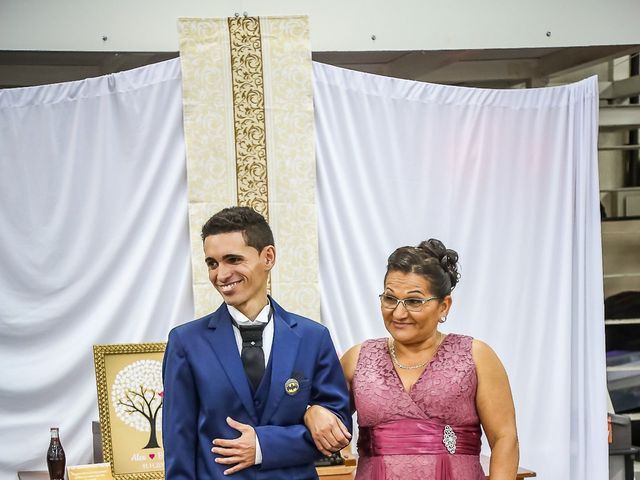 O casamento de Alex Santos e Bruna Aline em Diadema, São Paulo 31