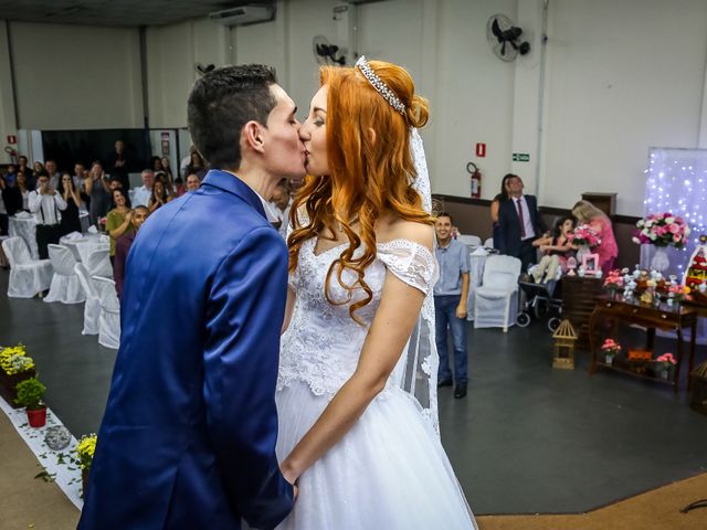 O casamento de Alex Santos e Bruna Aline em Diadema, São Paulo 47