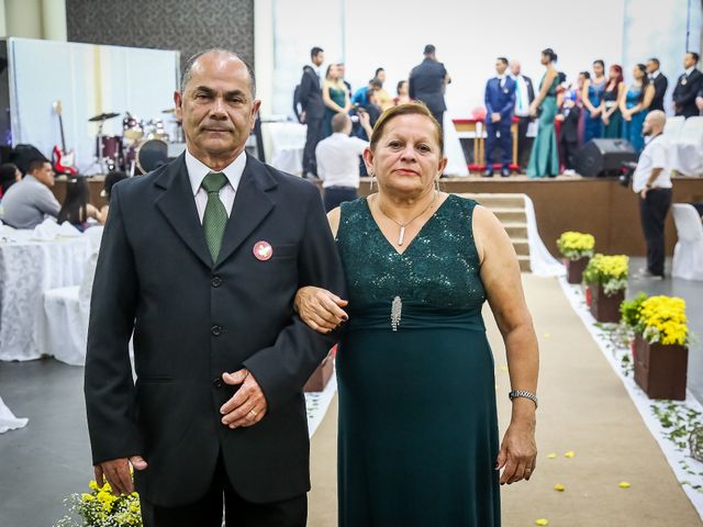 O casamento de Alex Santos e Bruna Aline em Diadema, São Paulo 80