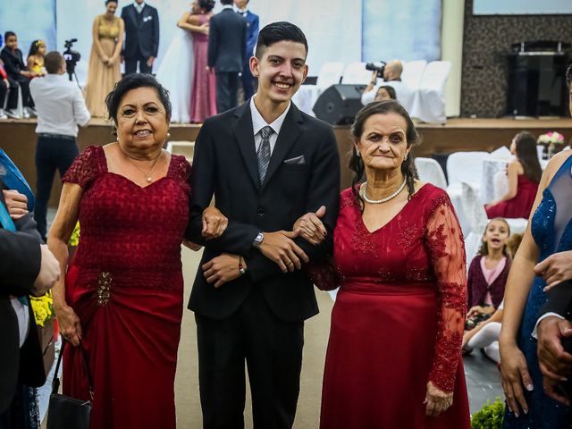 O casamento de Alex Santos e Bruna Aline em Diadema, São Paulo 64