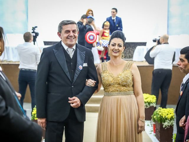 O casamento de Alex Santos e Bruna Aline em Diadema, São Paulo 56