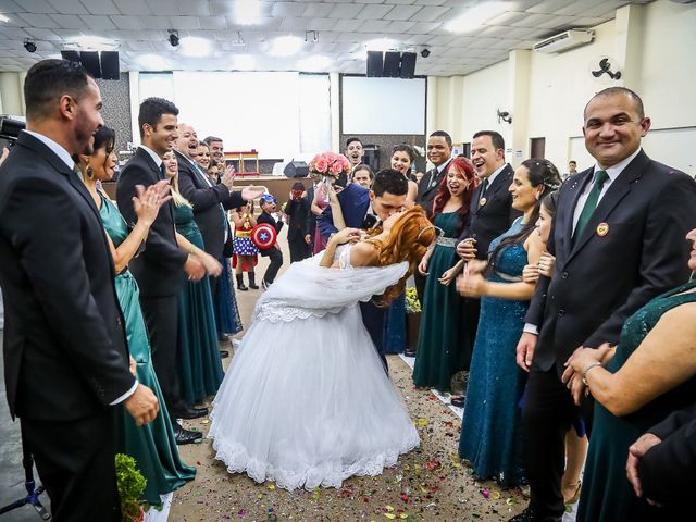 O casamento de Alex Santos e Bruna Aline em Diadema, São Paulo 83