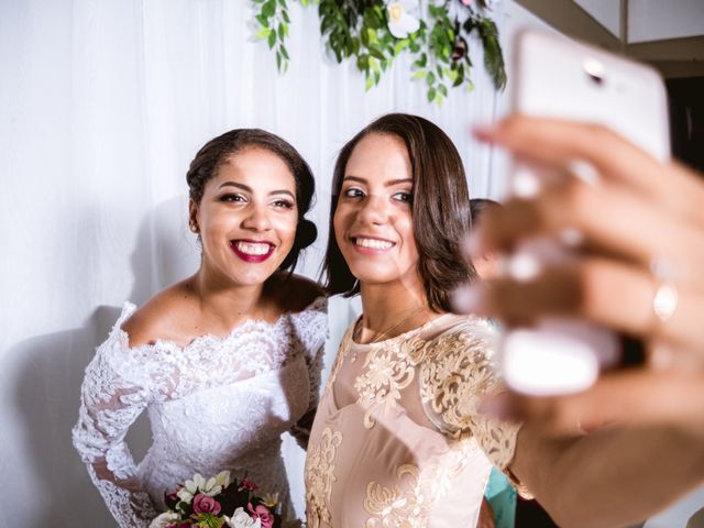 O casamento de Roberto e Stephanie em Jaboatão dos Guararapes, Pernambuco 12