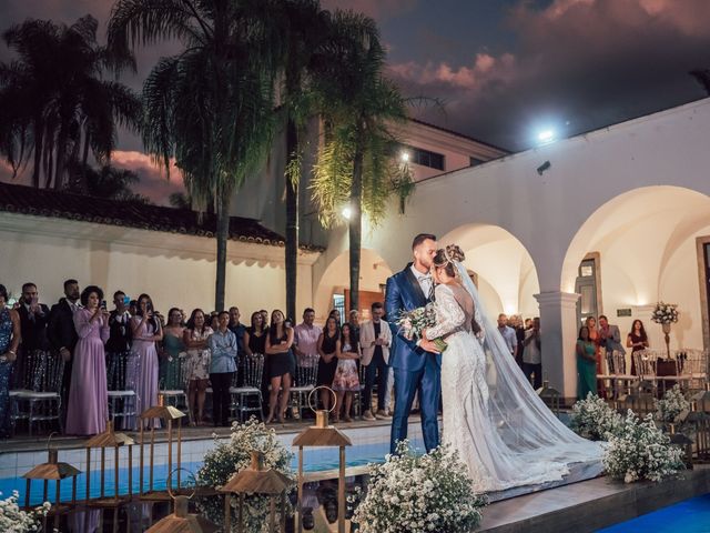 O casamento de Christiane  e Marlon em Belo Horizonte, Minas Gerais 1