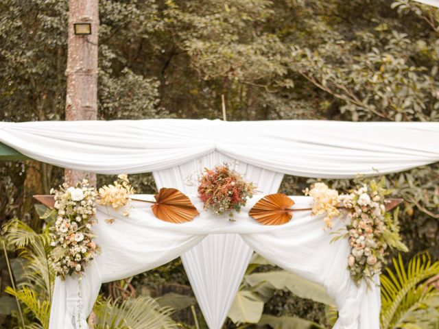 O casamento de David e Dayane  em Embu, São Paulo 13