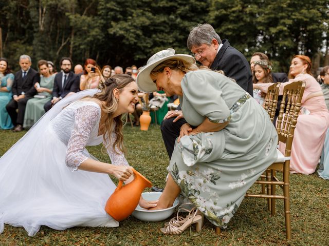 O casamento de Felipe e Julia em Curitiba, Paraná 29