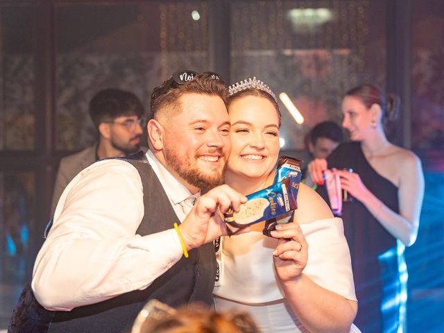 O casamento de Djonata e Luiza  em Joinville, Santa Catarina 6