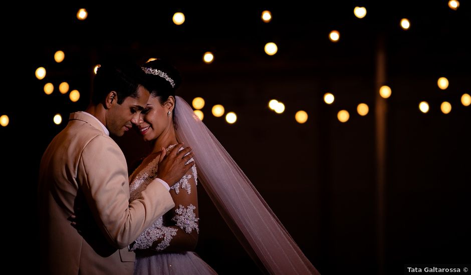 O casamento de Tales e Thamires em Cotia, São Paulo Estado