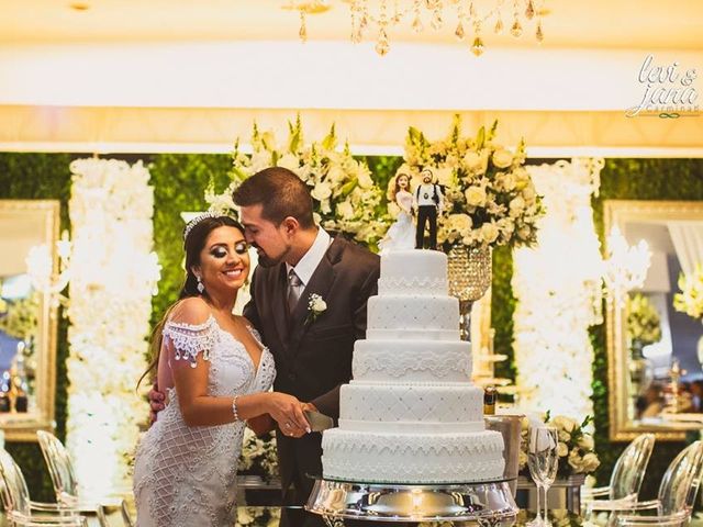 O casamento de Vinícius  e Léa em Florianópolis, Santa Catarina 2