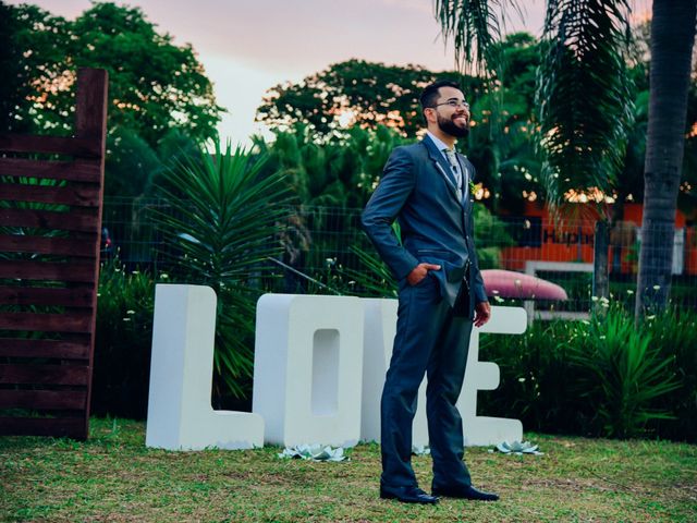 O casamento de Lucas e Amanda em Gravataí, Rio Grande do Sul 11