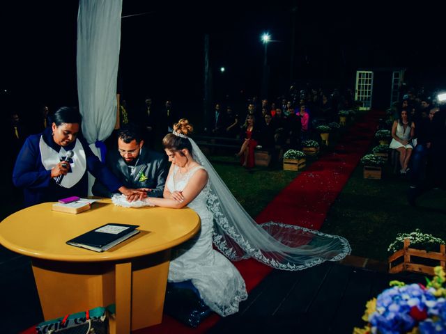 O casamento de Lucas e Amanda em Gravataí, Rio Grande do Sul 15