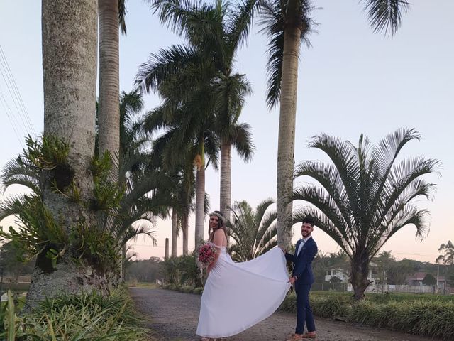 O casamento de Marcelo e Suelen em Joinville, Santa Catarina 8