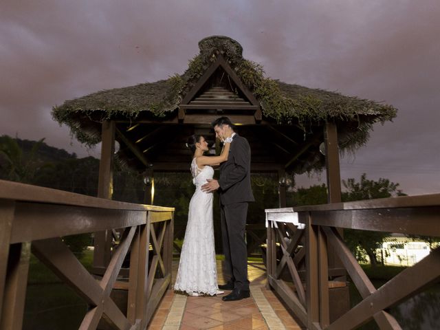 O casamento de Ismael e Carolina em Porto Alegre, Rio Grande do Sul 17