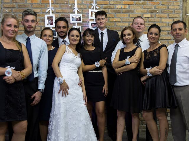 O casamento de Ismael e Carolina em Porto Alegre, Rio Grande do Sul 23