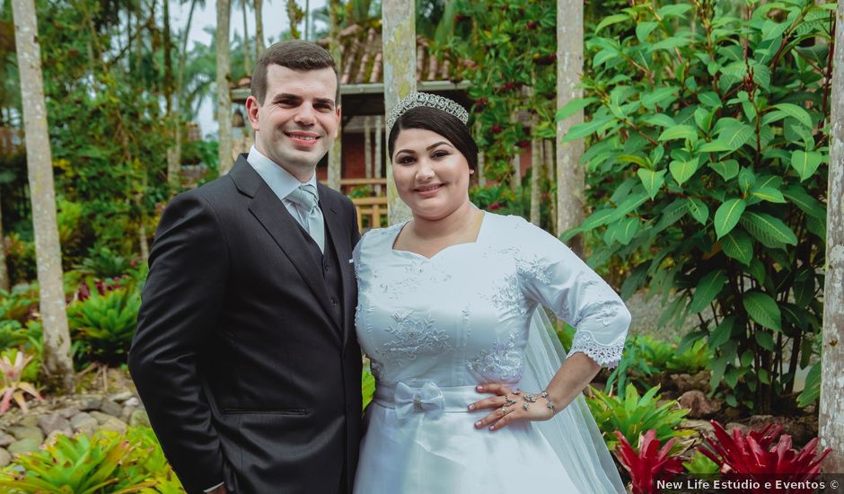 O casamento de João e Milena em Joinville, Santa Catarina
