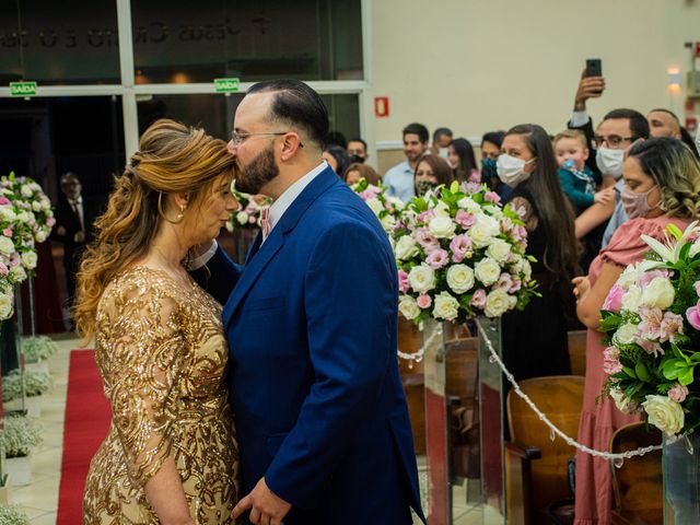 O casamento de Renan e Gisele em Santo André, São Paulo 23