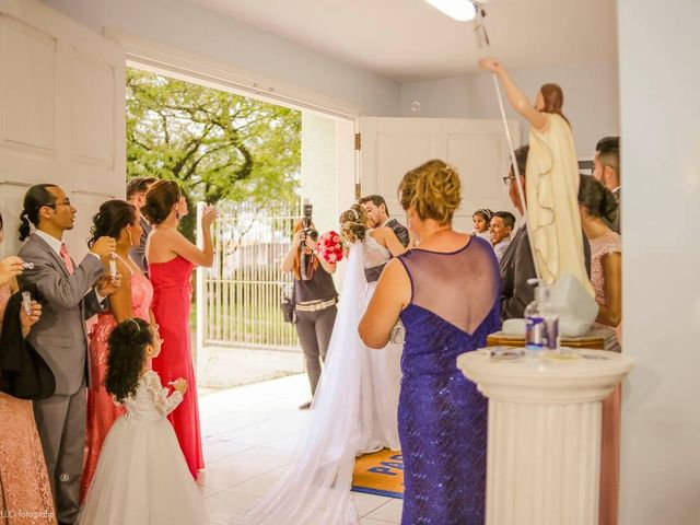 O casamento de Danilo e Daniele em Suzano, São Paulo 16