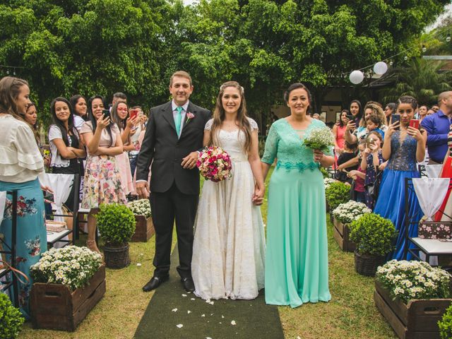 O casamento de Diego  e Viviane  em São Roque, São Paulo Estado 23