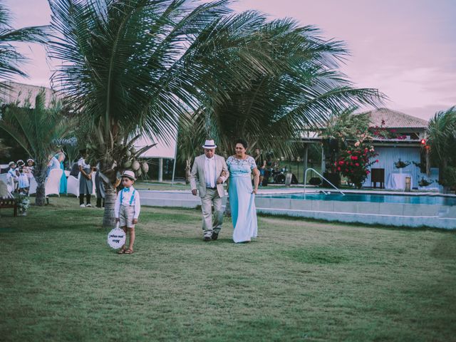 O casamento de Julião Antônio e Carmem em Fortim, Ceará 50