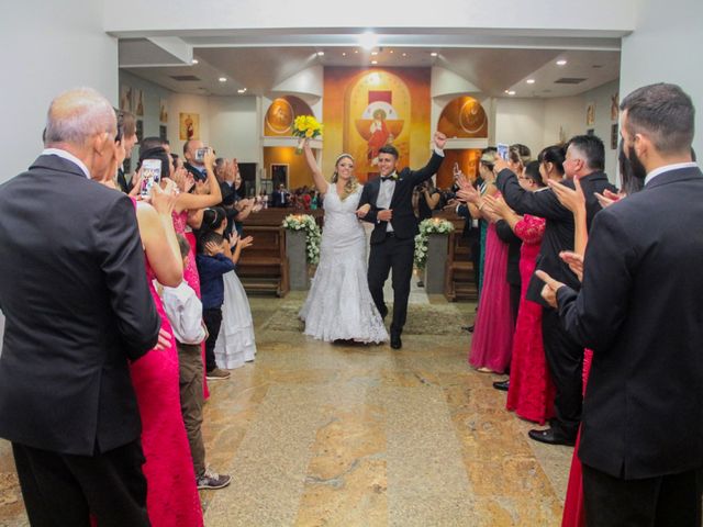 O casamento de Emelly e Sandro em Joinville, Santa Catarina 6