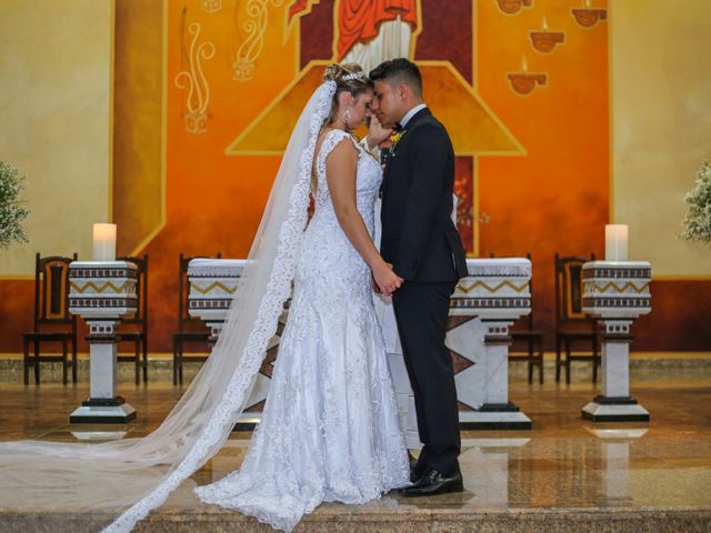 O casamento de Emelly e Sandro em Joinville, Santa Catarina 28
