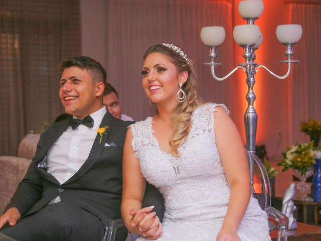 O casamento de Emelly e Sandro em Joinville, Santa Catarina 50