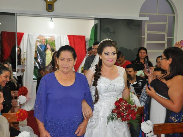O casamento de Tiago e Aline em Paulistânia, São Paulo Estado 8