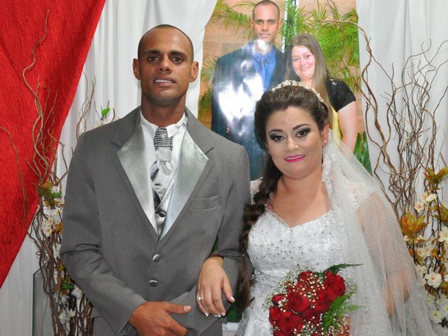O casamento de Tiago e Aline em Paulistânia, São Paulo Estado 10