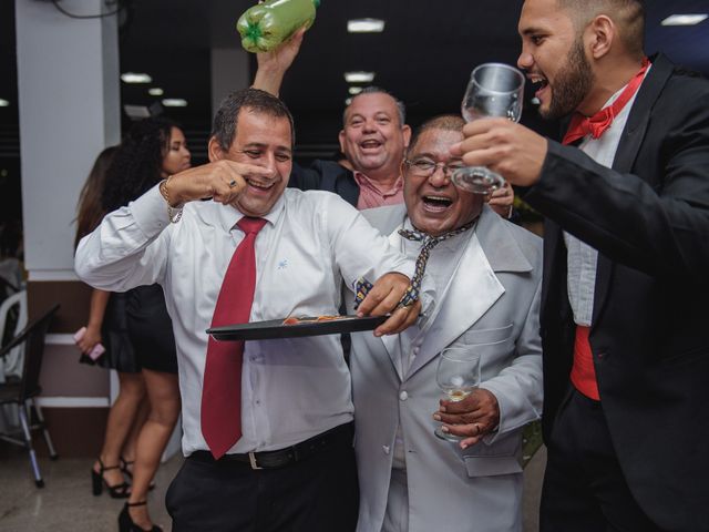 O casamento de Cecílio e Regina em Cuiabá, Mato Grosso 15