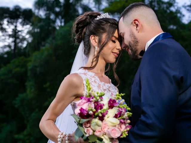 O casamento de Lucas e Vitoria em São José dos Pinhais, Paraná 11