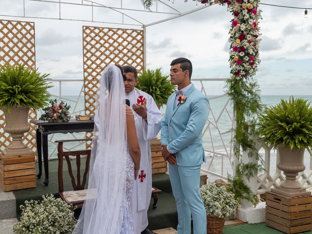 O casamento de Atlas e Thalita em Ilha de Itamaracá, Pernambuco 26